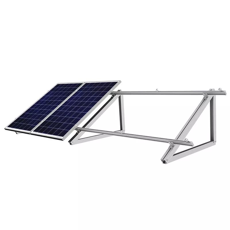 Painéis solares no telhado plano
